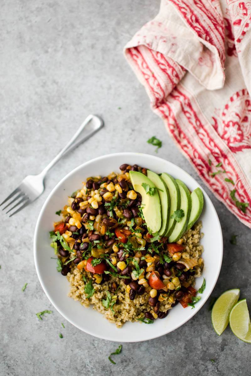 Black Bean Bowl with Freekah | http://naturallyella.com