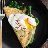 Garlicky Spinach Cornmeal Crepes | Naturally Ella